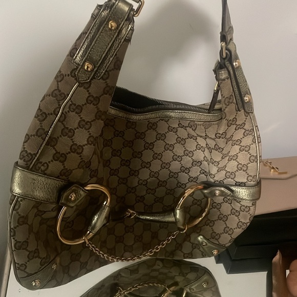 Gucci Authentic  green snake medium hobo with leather trim, gold hardware - Picture 4 of 5